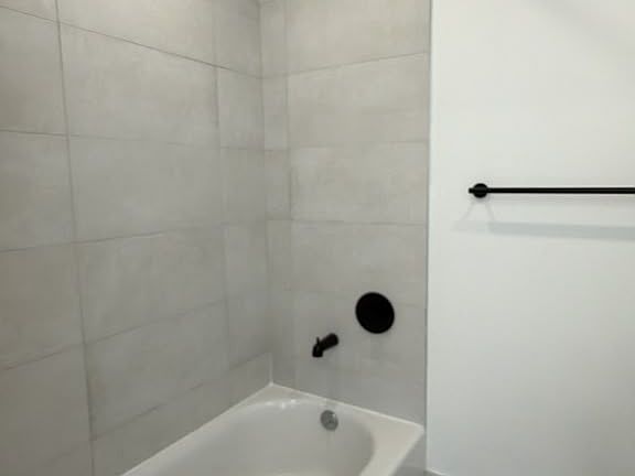3rd image of 595 Prospect Ave #2B