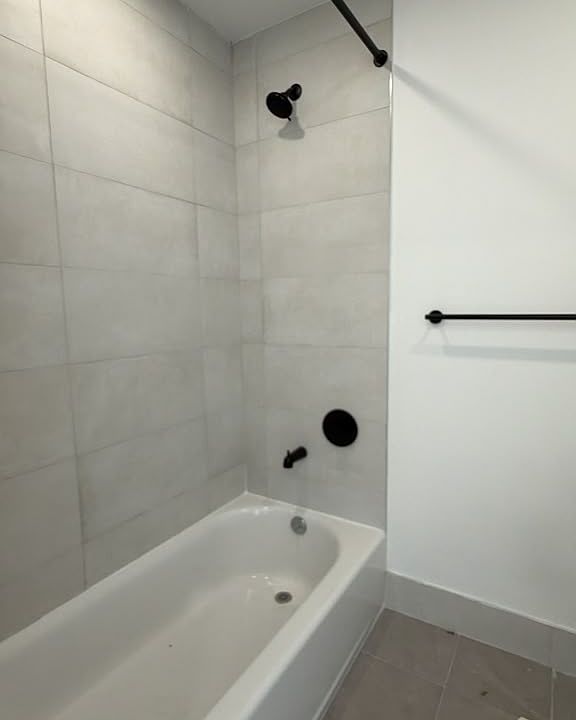 1st image of 1262 Fteley Ave Floor 2