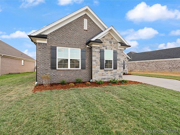 3rd image of 1850 Augusta Boulevard Lot 273