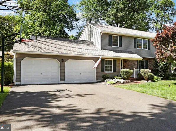 1215 Linden Ave, Yardley, PA 19067