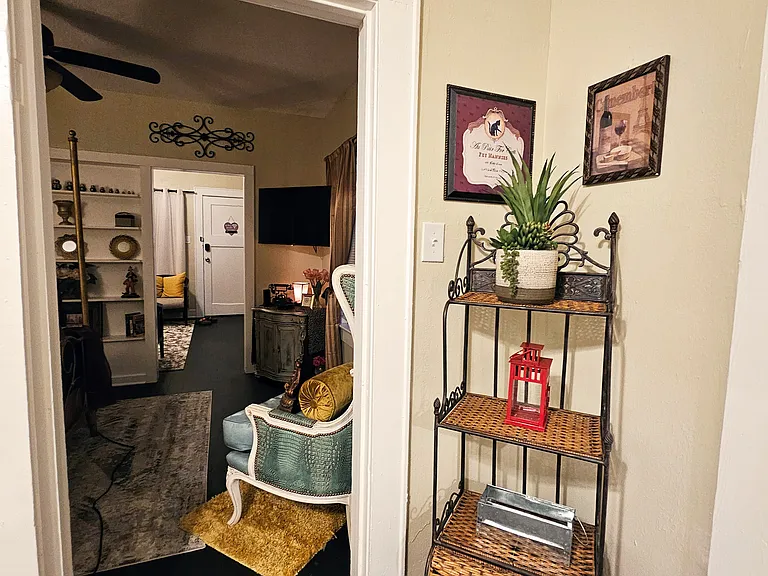 903 McIntosh St #903 — Photo 24