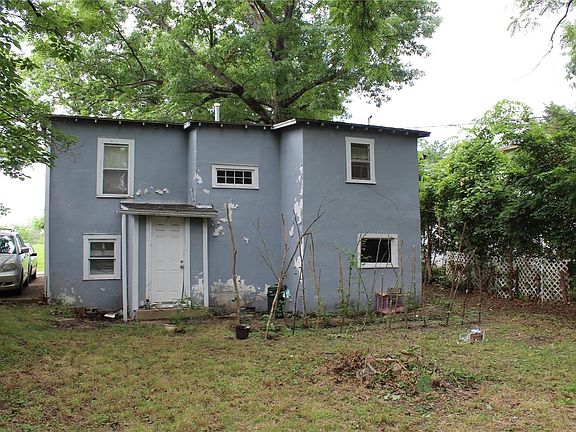 4th image of 1304 Tremont St