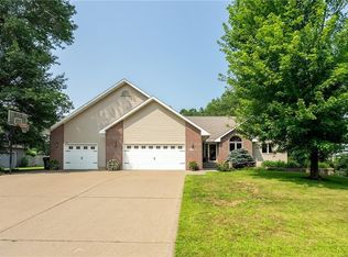 435 S 1st Ave, Strum, WI 54770