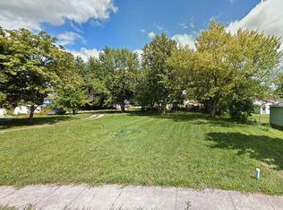 1806 Noble St, Anderson, IN 46016