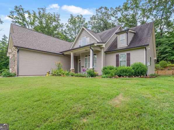 355 Hidden Meadows Ln, Mount Airy, GA 30563