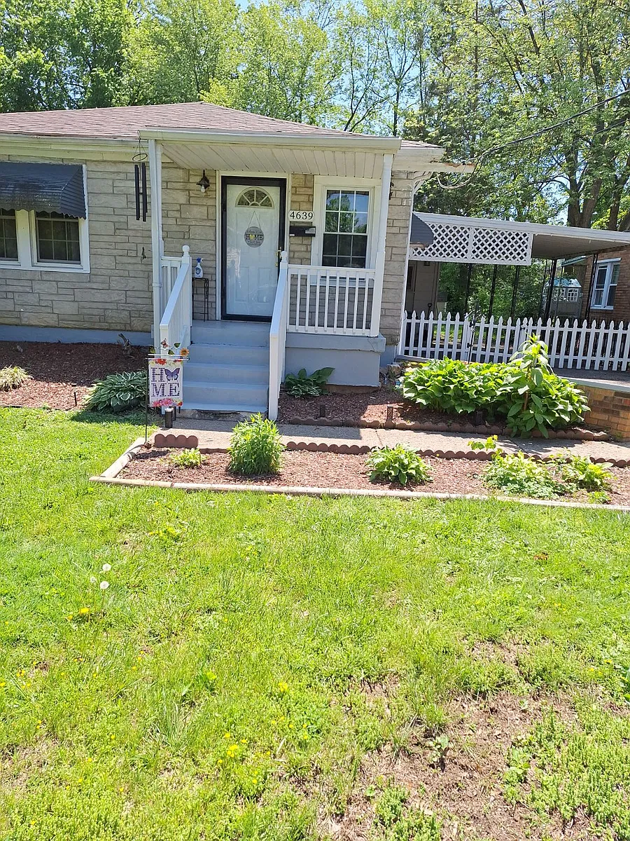 Building Photo - 4639 Stonestreet Ave