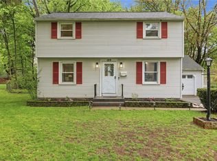 189 Walzford Rd, Rochester, NY 14622
