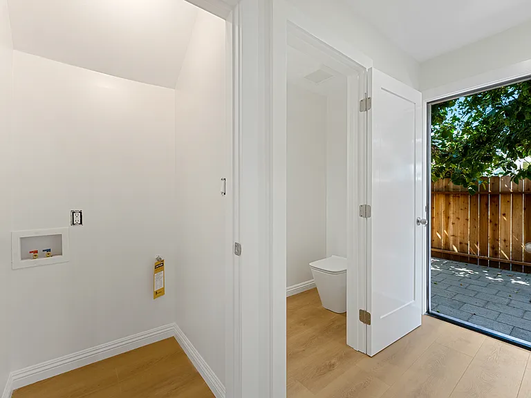 1609 San Pascual St — Photo 5