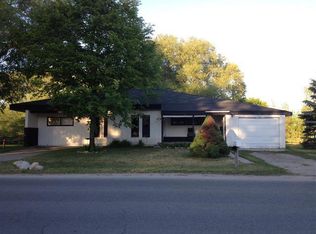 485 Garfield Ave, Cheboygan, MI 49721