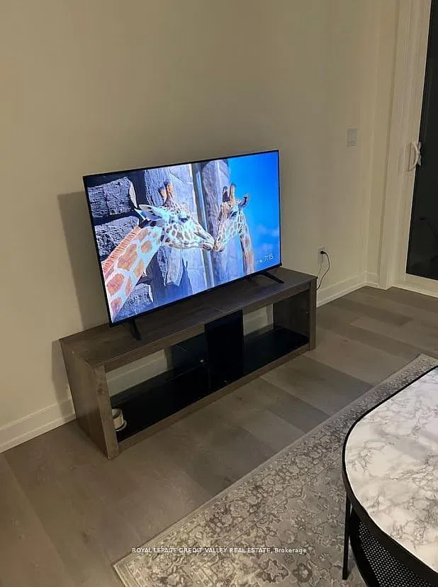 2 bed, $2,150 — Photo 2