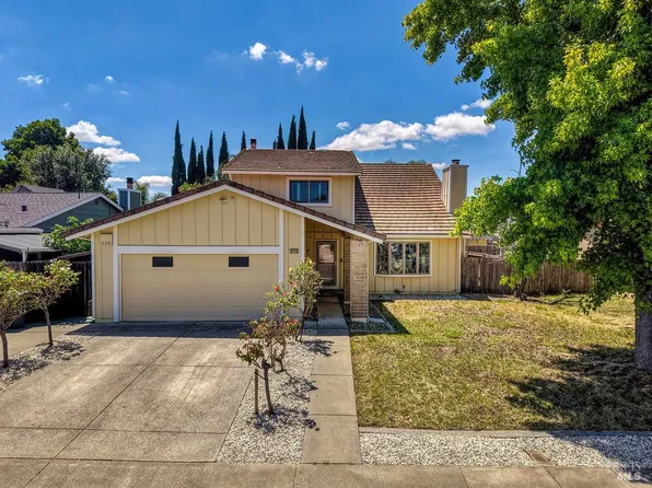 263 Brookdale Dr, Vacaville, CA 95687