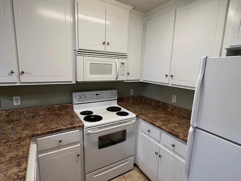 140 Coral Ln — Photo 19