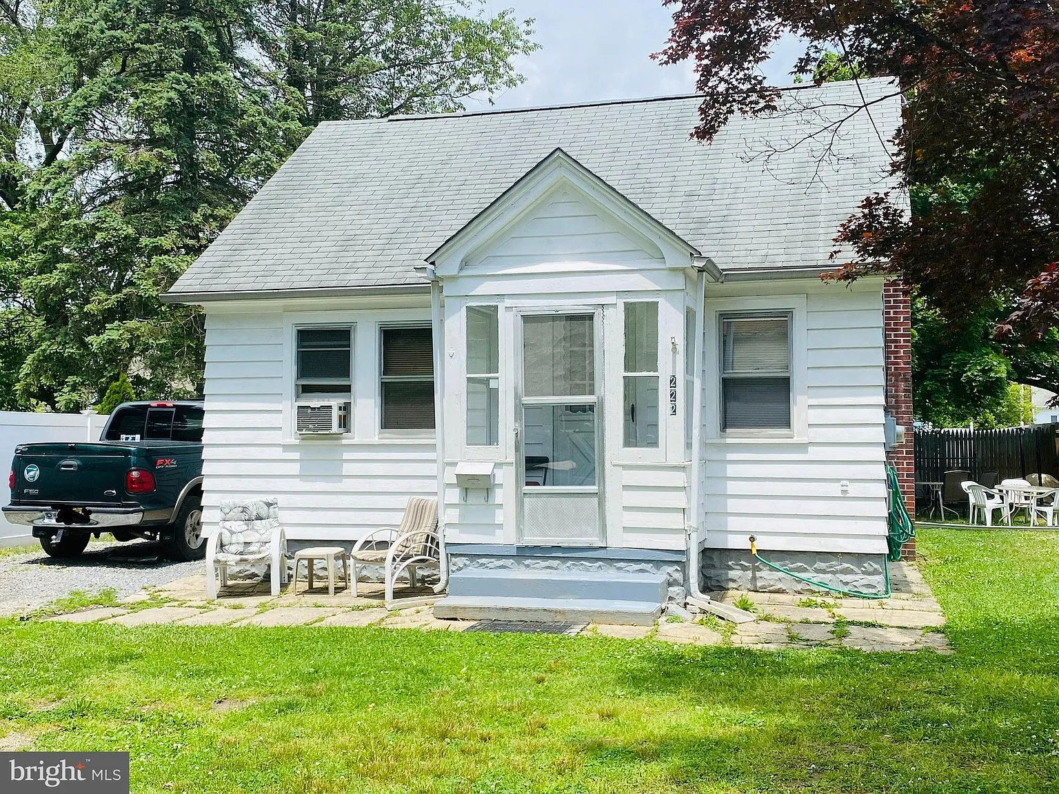 222 Fenimore St photo 1
