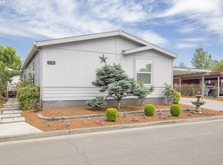 1382 SW Phyllis Dr, McMinnville, OR 97128