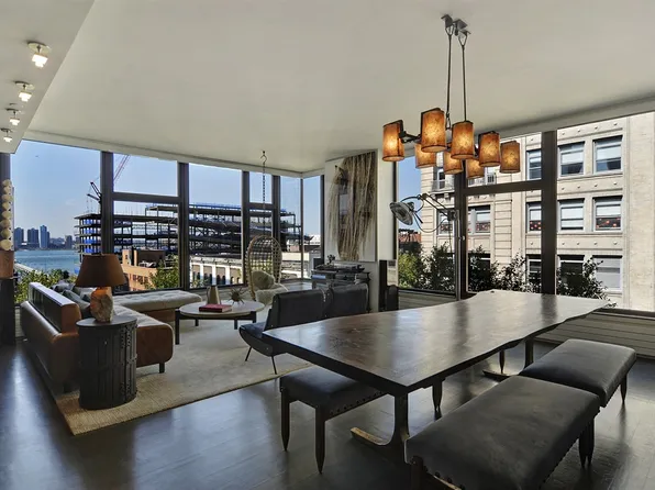 304 Spring Street image 1 of 6