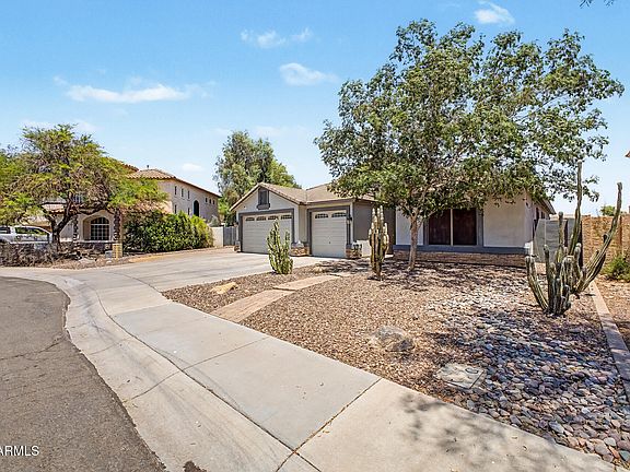 3rd image of 5325 S Monte Vista Street
