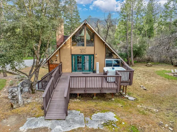 52966 Chapparal Dr, Oakhurst, CA 93644