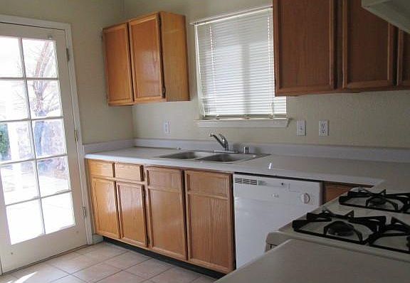 4th image of 7228 Tierra Taos Dr