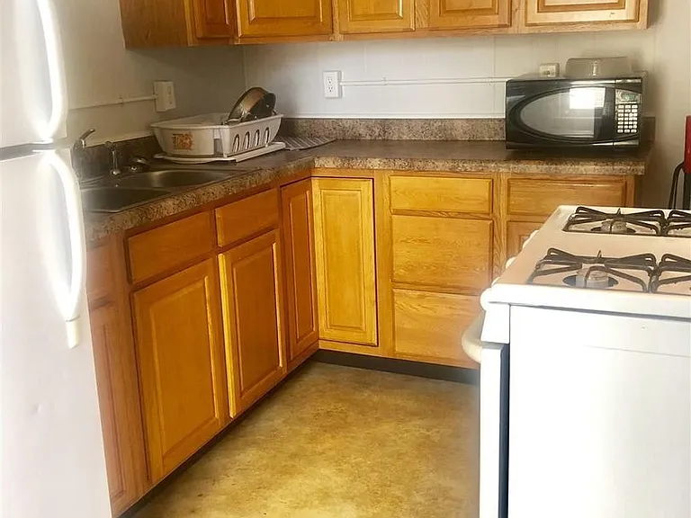 423 S Fess Ave — Photo 27