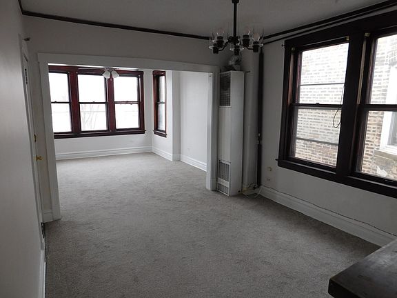 5th image of 3551 E 106th St #2