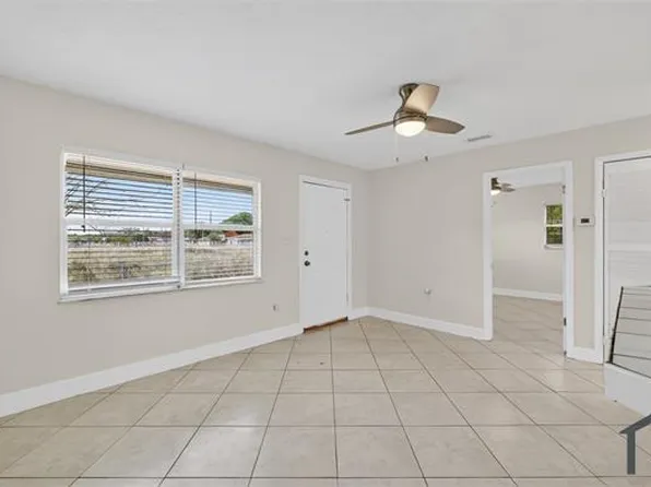 1209 Avenue I APT B, Fort Pierce, FL 34950