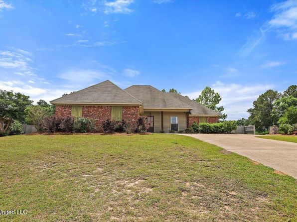 100 Britton Cir, Flowood, MS 39232
