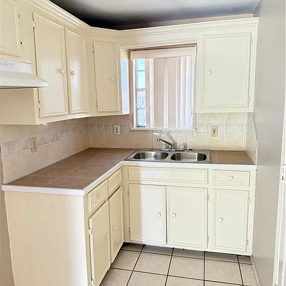 4321 Royal Palm Dr — Photo 10