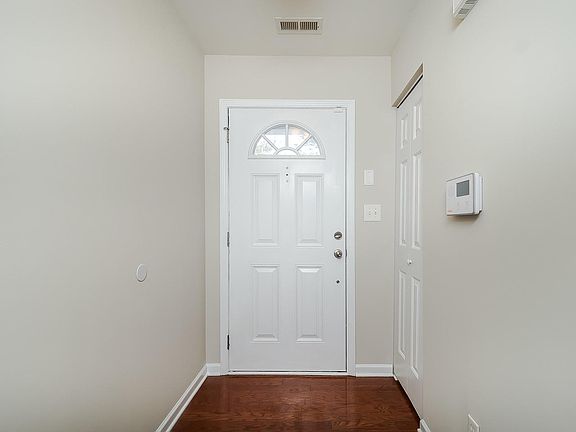 4th image of 3228 Ivey Wood Ln