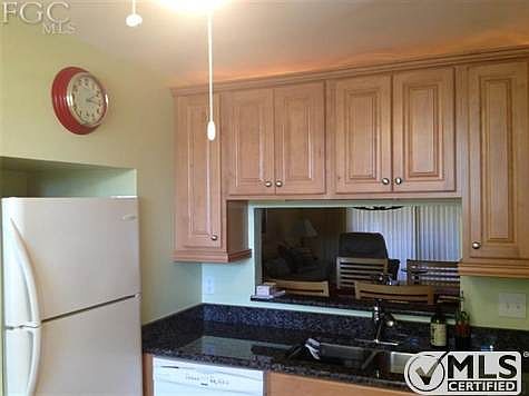 Kitchen pass through to dining room