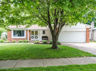 23022 Haynes St, Farmington Hills, MI