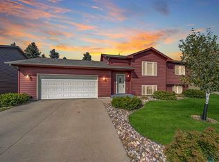 7424 W 66th St, Sioux Falls, SD 57106