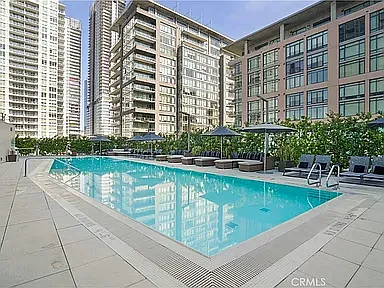 1155 S Grand Ave #1314 — Photo 25