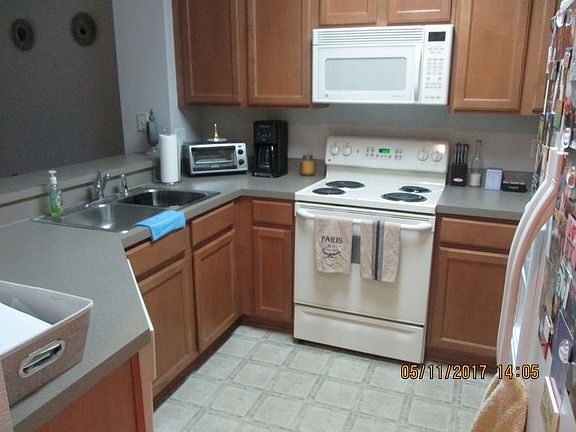 2nd image of 13919 Daniels Landing Cir