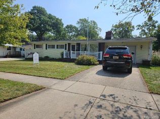1110 Joann Ct, Port Huron, MI