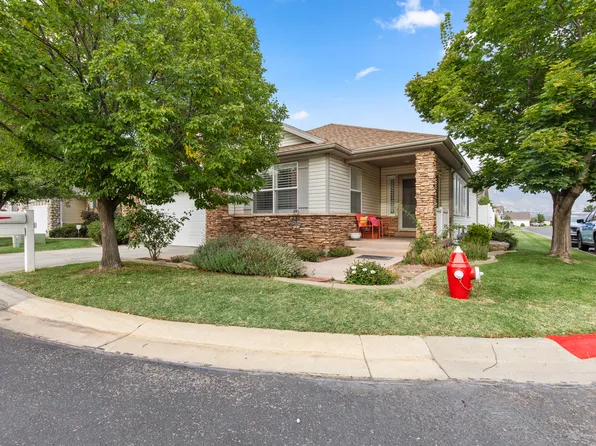 4598 S Blossom Glen Way, Roy, UT 84067