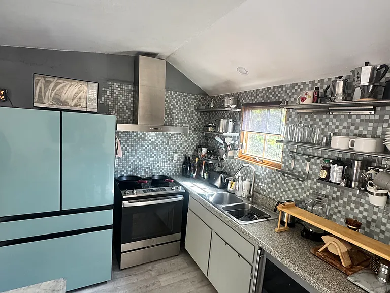Reiling Rd — Photo 11