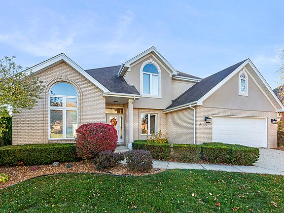 2nd image of 21431 Pioneer Ct