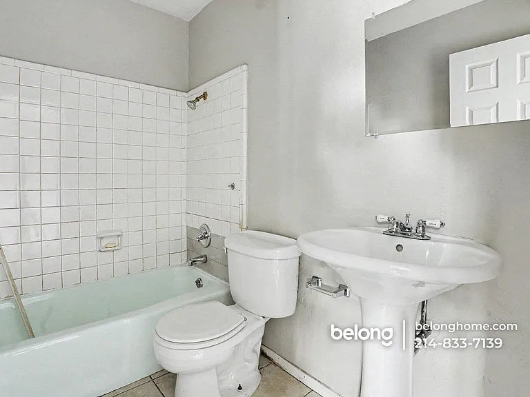423 Southlake Dr — Photo 12