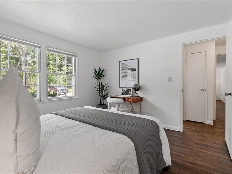 5 Elm St #1 — Photo 21