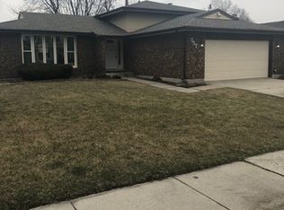 757 Campus Ave, Matteson, IL 60443