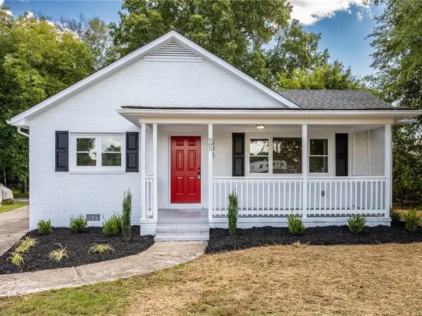 605 Apple St, Burlington, NC 27217