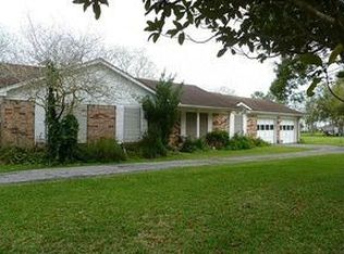 2301 Jack Beaver Rd, Santa Fe, TX 77517