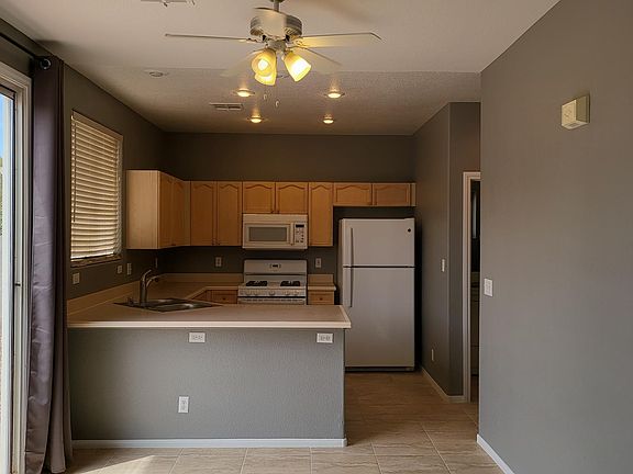 3rd image of 1156 Antoinette St
