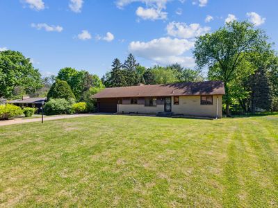 1210 Pineview Ln N, Plymouth, MN, 55441