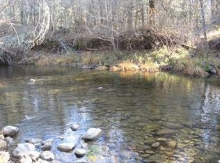 1760 Placer Rd, Wolf Creek, OR 97497