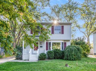 1702 N Maple Ave, Royal Oak, MI