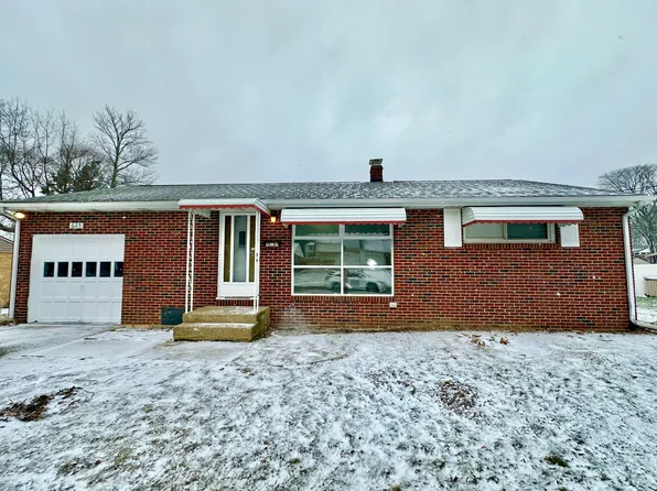 625 40th St NW, Canton, OH 44709