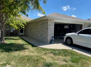 6134 Stone Gate Ct, Lincoln, NE 68516