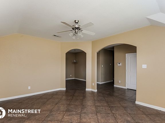 3rd image of 2420 Galemeadow Dr