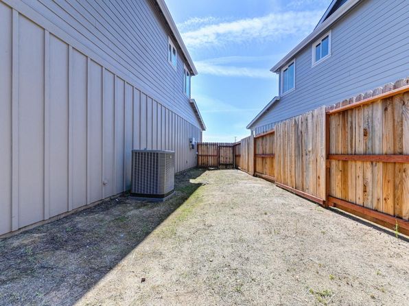 3289 Stone Field Way, Loomis, CA 95650